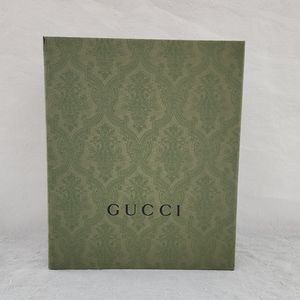 EUC Gucci box